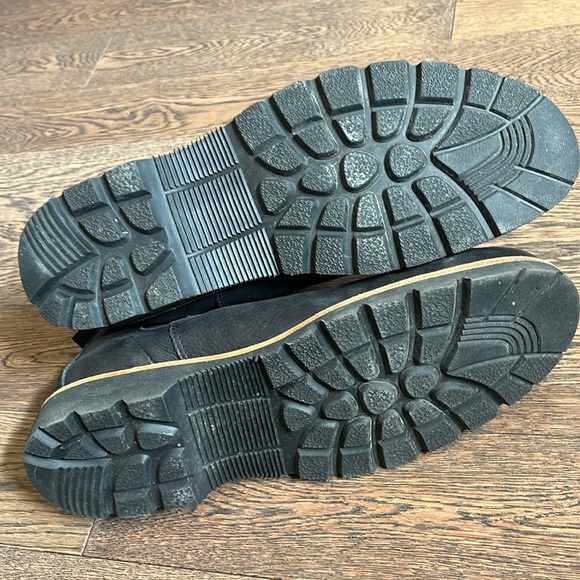 ROOTS SUPER-RARE SIZE 13 ANKLE BOOTS WITH ELASTIC SIDES PEBBLED BLACK LEATHER - Picture 4 of 9